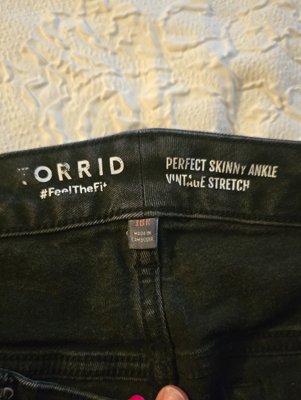 torrid 18R Black Perfect Skinny Stretch Ankle Jeans